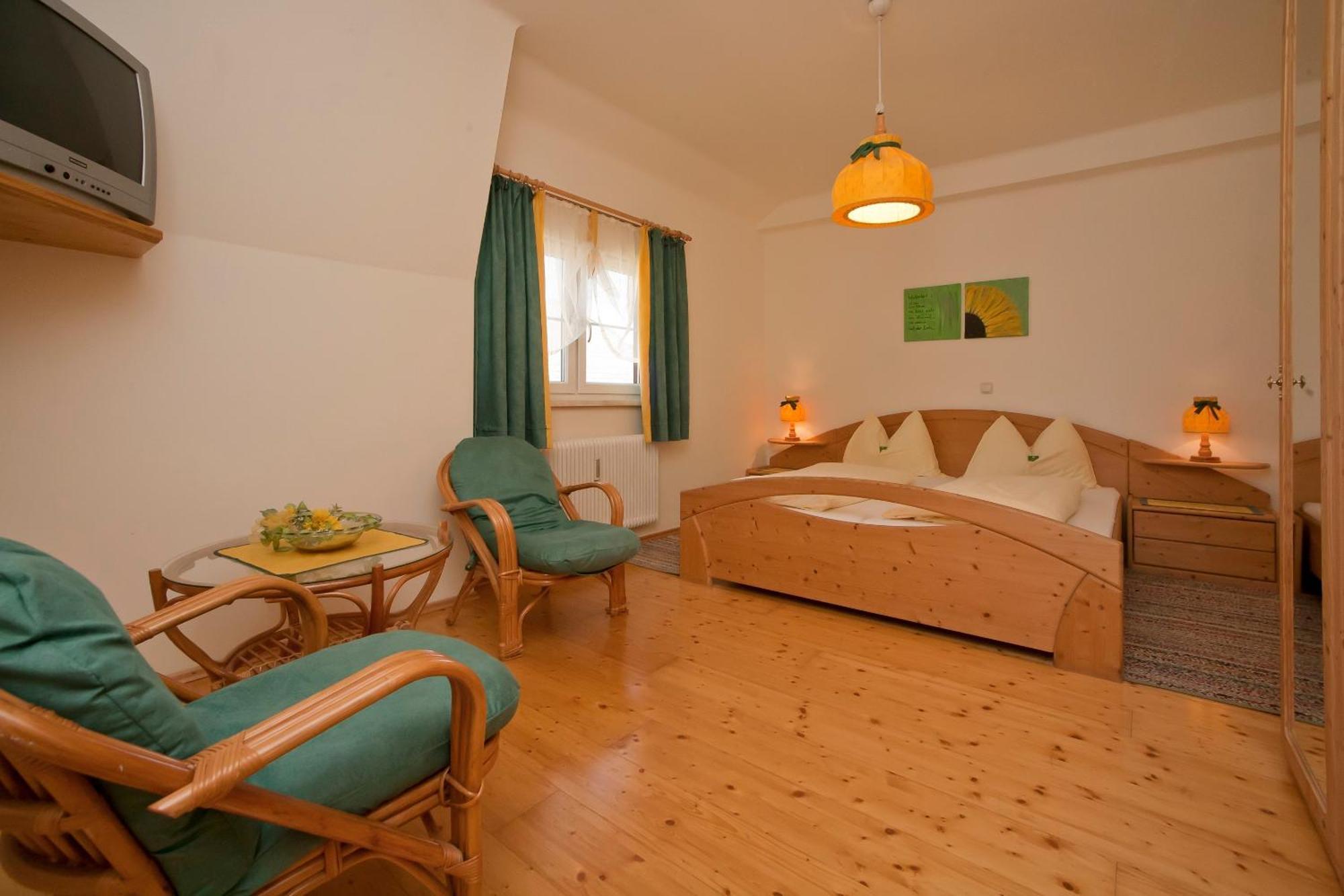 Bio-Bauernhof-Hotel Matlschweiger Lassing  Zewnętrze zdjęcie