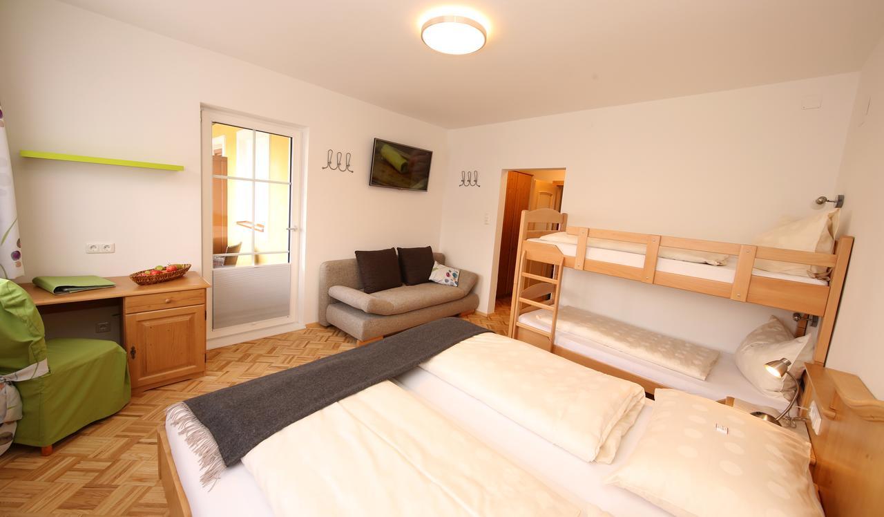 Bio-Bauernhof-Hotel Matlschweiger Lassing  Zewnętrze zdjęcie